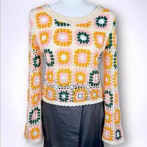 NWOT Granny Square Crochet Top S Bell Sleeve Fitted Boho Multi Color Open Knit